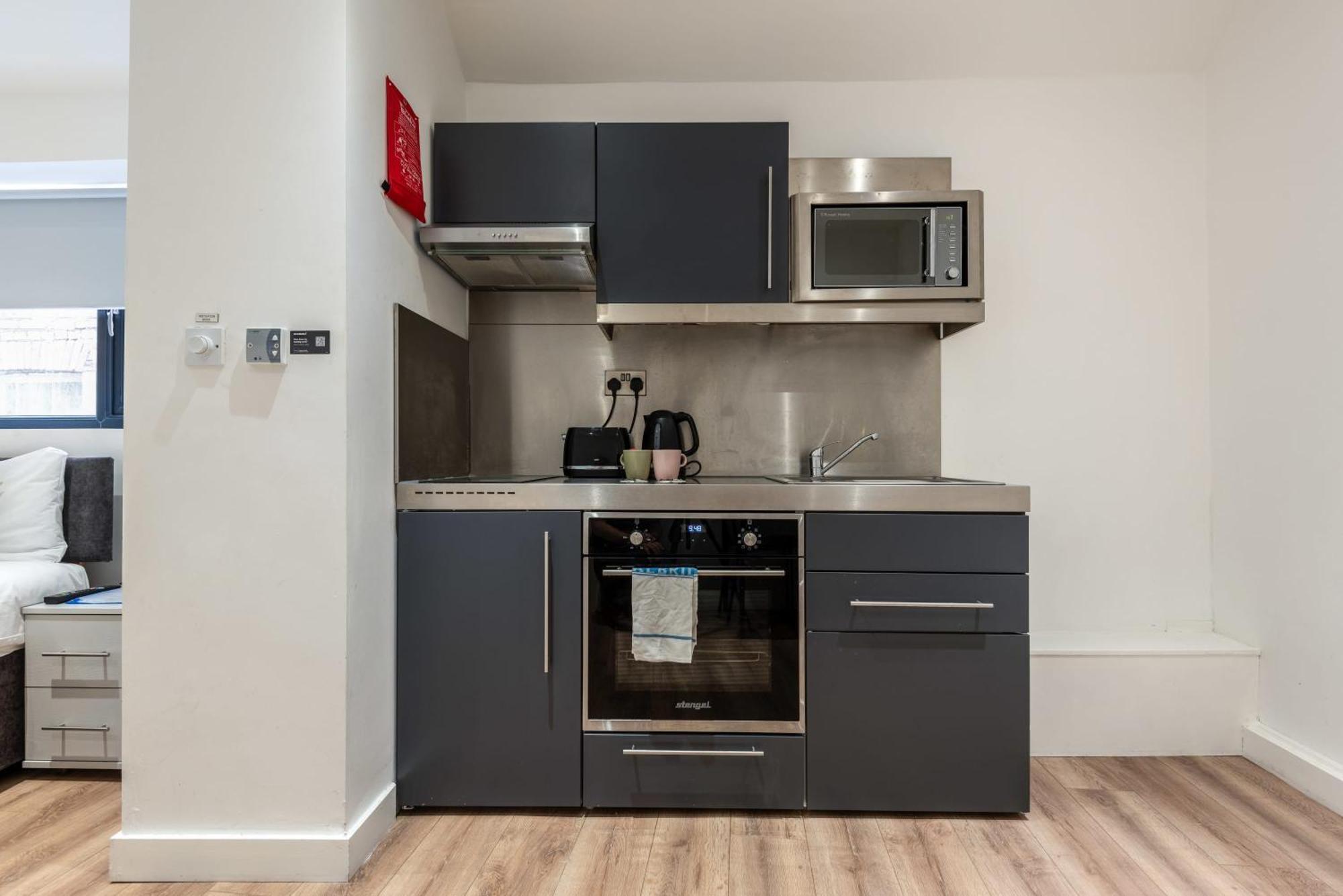 Lovely Studio Apartment In Central Sheffield Exteriör bild